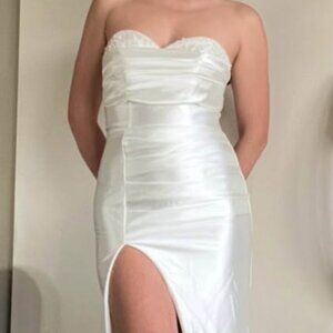 White Satin Strapless Slit Gown – Formal/Bridal/Prom Dress